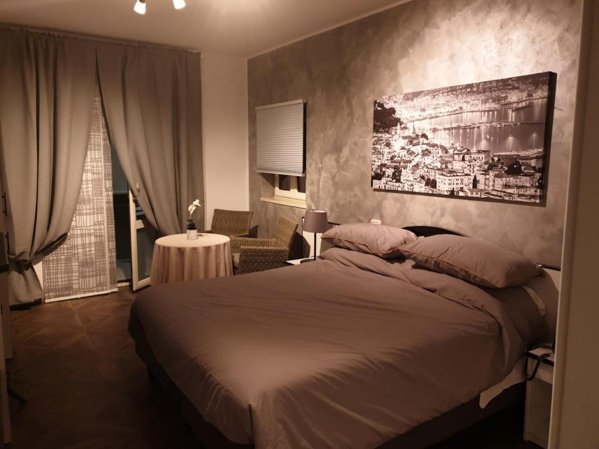 Residenza Carlucci Aparthotel Angri Exterior foto